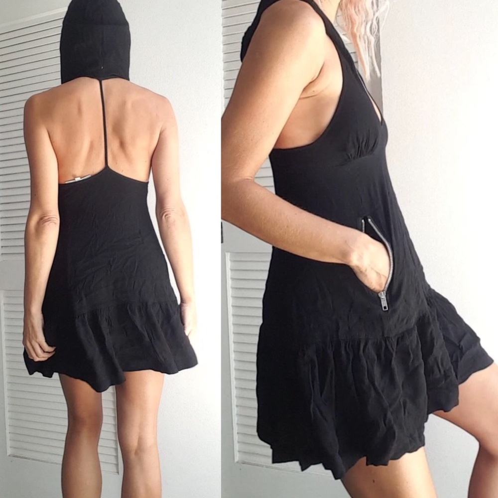 Stylestalker hoodie T-back black ruffled mini dress with zip pockets, size small